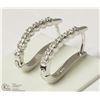Image 2 : 14K WHITE GOLD DIAMOND EARRINGS