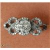 Image 1 : 14K WHITE GOLD DIAMOND & 96 SIDE DIAMONDS RING