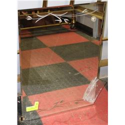 13) ESTATE GLASS MIRROR