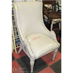 SHOWHOME FABRIC ACCENT CHAIR