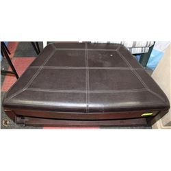 WOOD AND LEATHERETTE LIFT TOP OTTOMAN