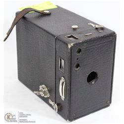 ANTIQUE BOX CAMERA