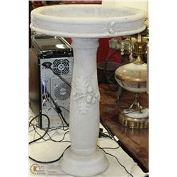CONCRETE 2 PIECE BIRDBATH 16"X23"