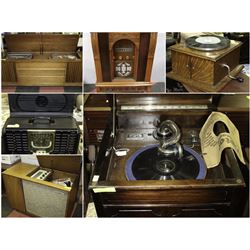 FEATURE ANTIQUE RADIOS , PHONOGRAPHS AND CONSOLE