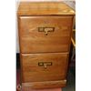 Image 1 : OAK 2 DRAWER FILING CABINET