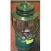 Image 1 : VINTAGE COLEMAN #21 KEROSENE LANTERN