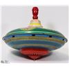 Image 2 : 1950S TIN TOP TOY