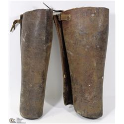 VINTAGE LEATHER COWBOY GAUNTLETS