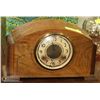 Image 1 : ANTIQUE MANTLE CLOCK