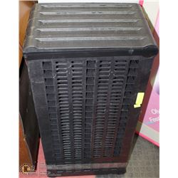 FIVE PLASTIC STACKABLE SHELVES