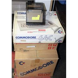 COMMODORE C64 COMPUTER WITH MONITOR AND DISK