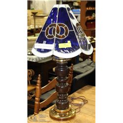 ANTIQUE VICTORIAN DESIGN TIFFANY STYLE TABLE LAMP