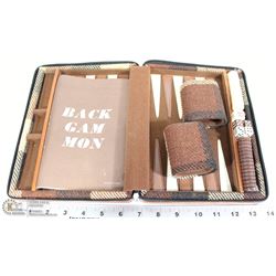 VINTAGE BACKGAMMON MAGNETIZED SET