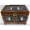 Image 1 : ESTATE JAPANESE MOTHER OF PEARL JEWELLERY BOX