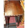 Image 1 : ANTIQUE HALL TABLE