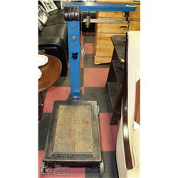 ANTIQUE FAIRBANKS MORSE WEIGH SCALE