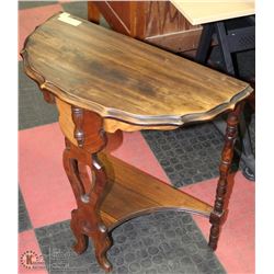 10) SMALL WOOD STAND