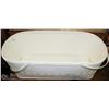 Image 1 : ANTIQUE WHITE WICKER BASSINET