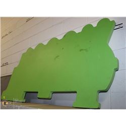 RUBBER TRAIN CUT OUT MATT 1 1/2" THICK X 3"