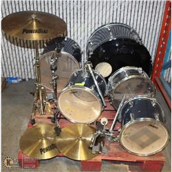 PALLET OF DRUMS & ACCESSORIES