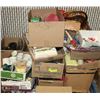 Image 1 : PALLET OF ASST ESTATE ITEMS INCL BAKING, KITCHEN,