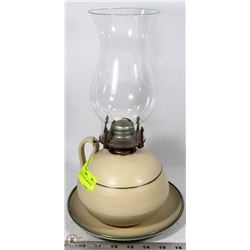 VINTAGE OIL FINGER LAMP WITH PLATE