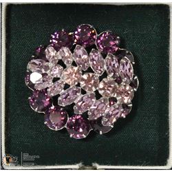 VINTAGE RHINESTONE BROOCH