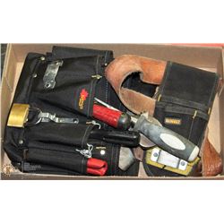 TOOL POUCHES AND TOOLS FLAT