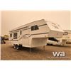 Image 2 : 2002 VANGUARD LEGEND TRAVEL TRAILER