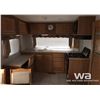 Image 8 : 2002 VANGUARD LEGEND TRAVEL TRAILER