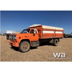 1980 GMC 7000 S/A GRAIN TRUCK