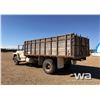 Image 4 : 1978 IHC 1700 S/A GRAIN TRUCK
