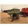 Image 4 : UFA 1.5 TON FERTILIZER SPREADER