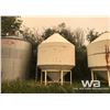 Image 1 : TRAIL RITE 50 TON FERTILIZER HOPPER BIN