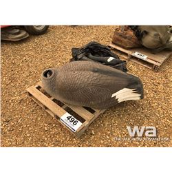 GOOSE DECOYS