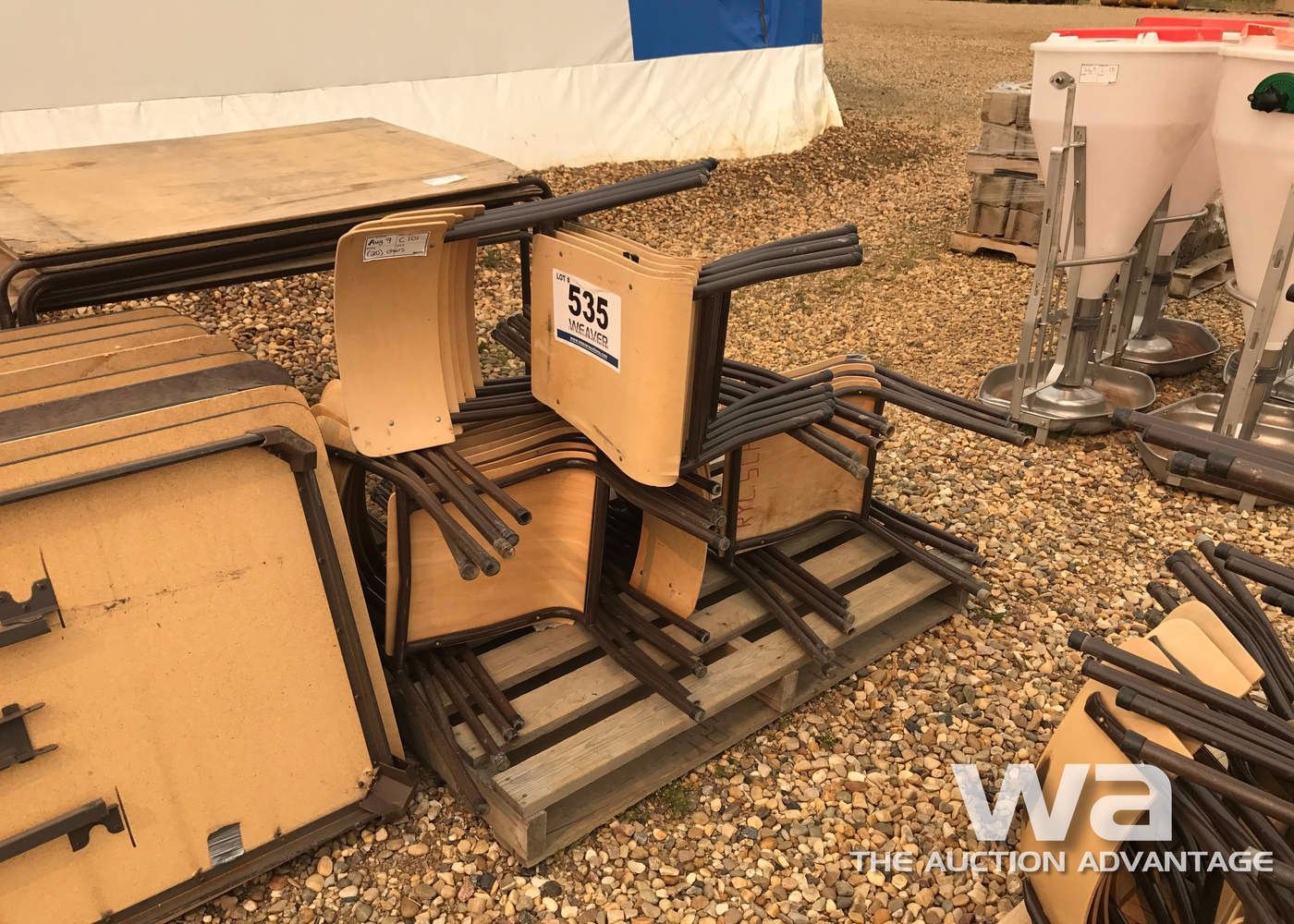 (20) STACKING CHAIRS