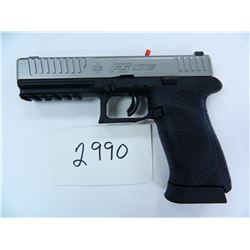 Diamondback DB9FS, Full Size, 9mm, Stainless/Black, 4.75"BRL, 15 Shot, NEW IN BOX