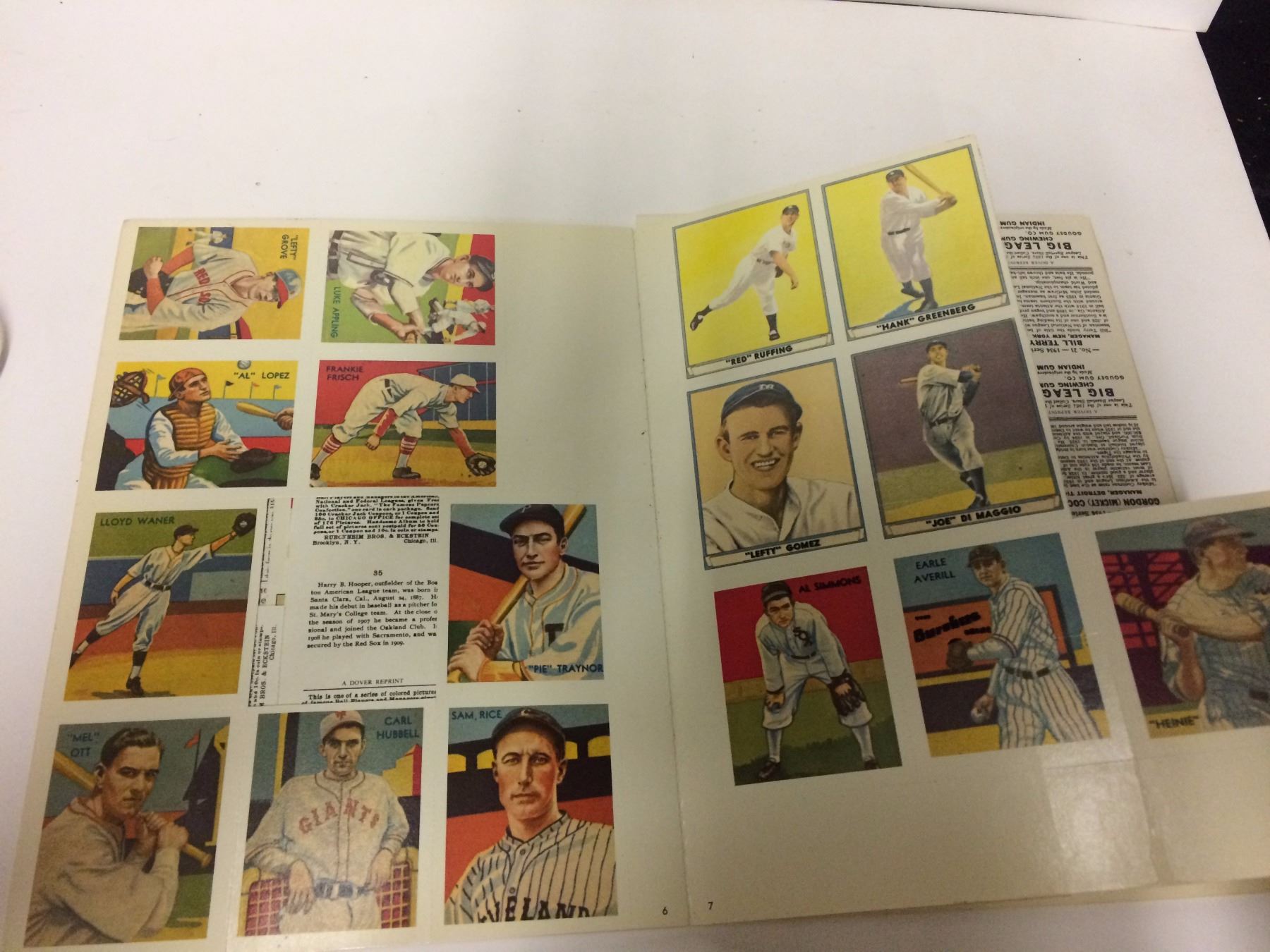 Hall of Fame Baseball Cards by Sugar (1978 Dover) Bert Randolph Paperback