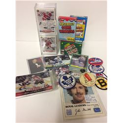 SPORTS FAN SOUVENIR LOT (VARIOUS SPORTS TEAMS)