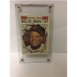 1961 TOPPS WILLIE MAYS BASEBALL CARD