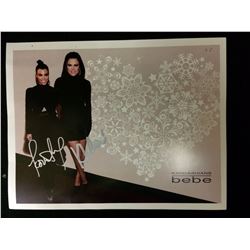 SIGNED KARDASHIAN 8 X 10 PHOTO ( CHLOE & KOURTNEY)