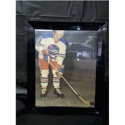 FRAMED 1978 BOBBY HULL AUTOGRAPHED JETS PH0T0