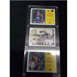 1981,82 GRETZKY CARD DISPLAY