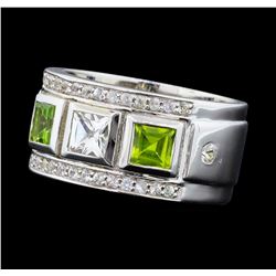 Crayola 0.90 ctw Peridot and White Sapphire Ring - .925 Silver