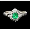 Image 2 : 0.32 ctw Emerald and Diamond Ring - Platinum