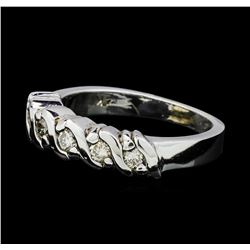 0.30 ctw Diamond Ring - 14KT White Gold