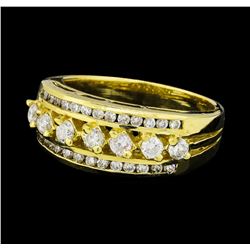 0.70 ctw Diamond Ring - 14KT Yellow Gold
