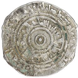 FATIMID: al-'Aziz, 975-996, AR 1/2 dirham (1.35g), Misr, AH381. VF