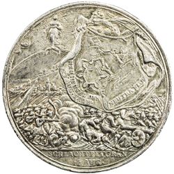 AUSTRIA: Leopold I, 1657-1705, AR medal (22.48g), 1685. EF-AU
