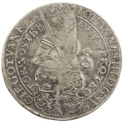 SWEDEN: Johan III, 1568-1592, AR daler (28.66g), 1576. F-VF